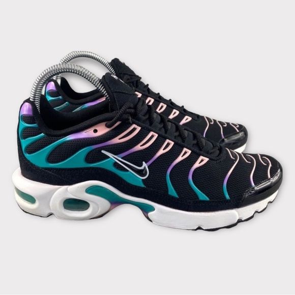 Nike Shoes - Nike Black and Purple Women's Sneakers